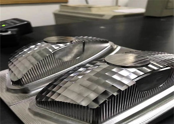 मोल्डिंग में कस्टम आकार 718H 738H इंजेक्शन मोल्ड कोर सिल्क स्क्रीन फिनिश कोर