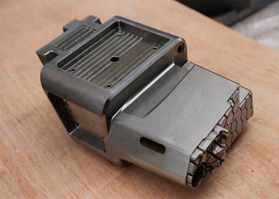NAK80 S136 P20 मोल्ड स्लाइडर कस्टम प्रोसेसिंग मोल्ड घटक